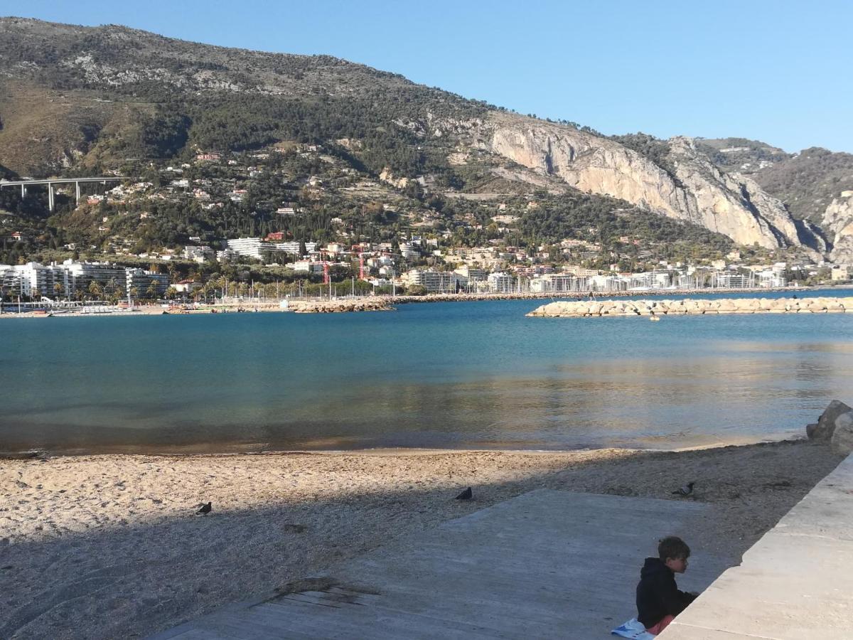 Villa Azzurra Menton Apt Luxe, Front Mer, 4Th Floor Of 5, Wifi, Tvsat, Climate Екстериор снимка